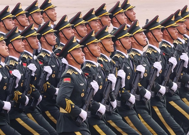 The military formation from China marches past the grandstand at Ba Đình Square in Hanoi on September 2, 2025. 447461_5260429972206599_qd.jpg