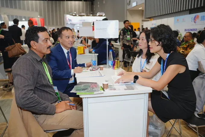 Many international buyers are seeking suppliers from Vietnamese enterprises. guc01943-7594-5122.jpg