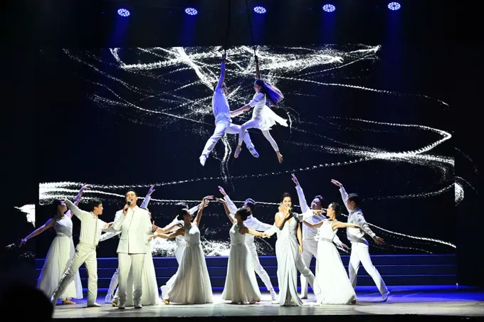 A cultural art performance at the ceremony. (Photo: SGGP/ Viet Dung) viber-image-2025-09-09-14-08-30-234-5074-2181.jpg