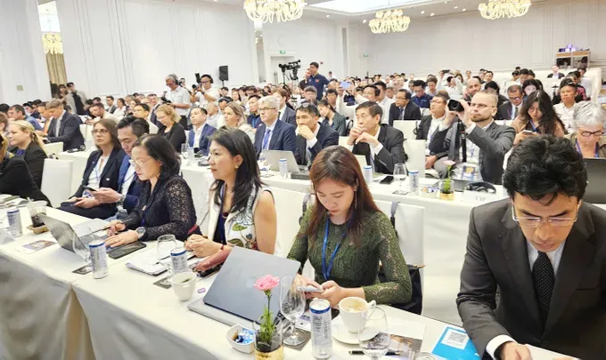 The international forum on digital investment expansion in Ho Chi Minh City attracted a large number of domestic and international delegates and experts. (Photo: SGGP/ Thi Hong) v5d-2980-1289.jpeg