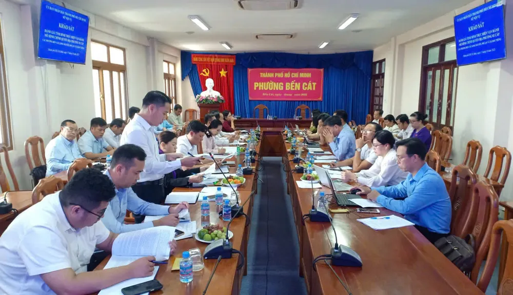 Phường Bến Cát làm việc với đoàn khảo sát Sở NV 2.jpg