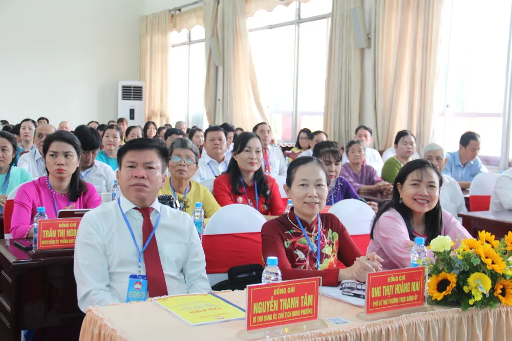 Đại biểu tham dự đại hội IMG_2776.JPG
