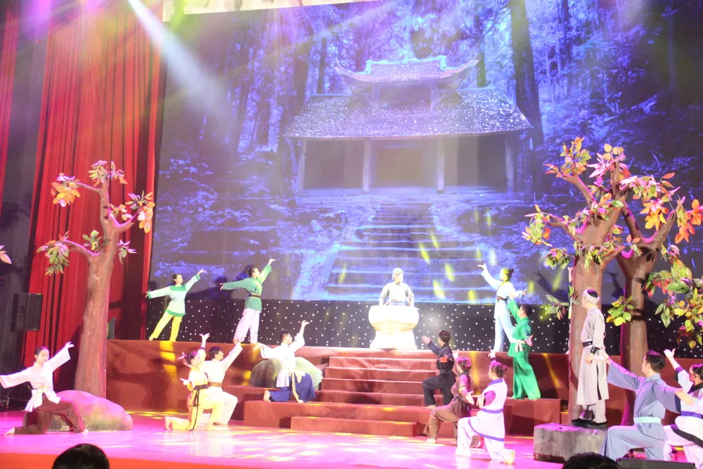 Một cảnh trong vở diễn IMG_3189.JPG