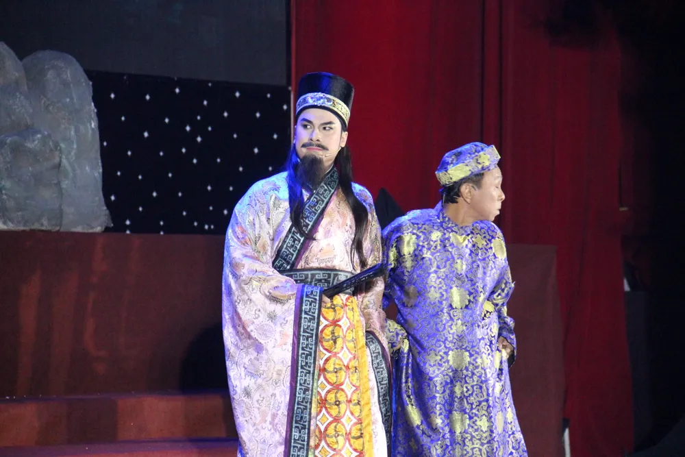 Một cảnh trong vở cải lương "Tiếng trống Mê Linh" IMG_3394.JPG