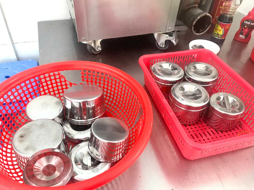 bữa trưa hs 15.jpg