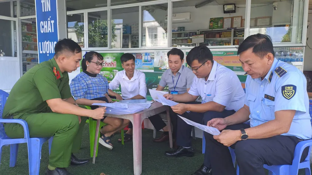 Đưa hoạt động các cơ sở hành nghề y dược ngoài công lập vào nề nếp