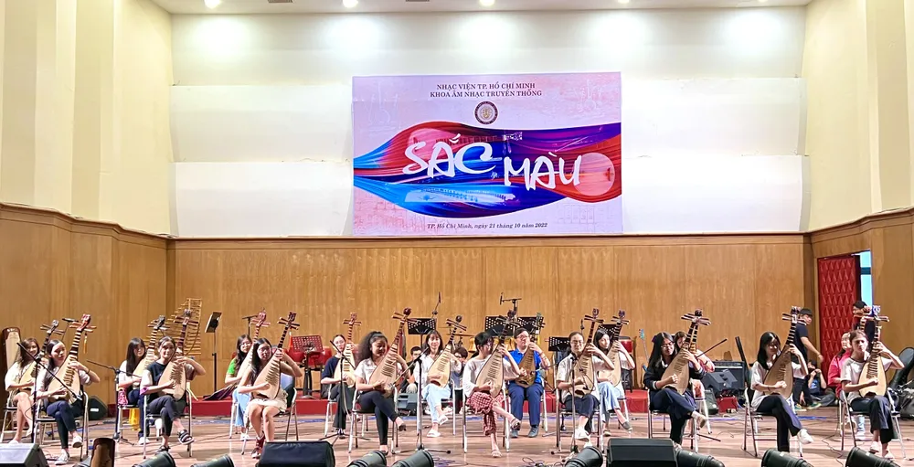 Chương trình hòa nhạc dân tộc “Sắc màu” ảnh 5 Chương trình hòa nhạc dân tộc “Sắc màu” ảnh 5