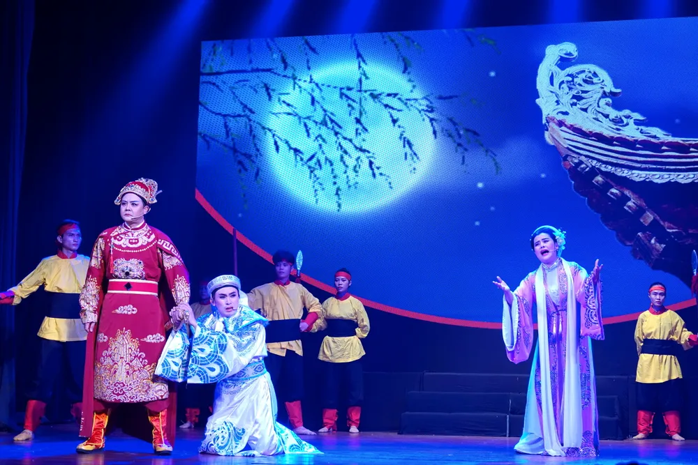 NS Kim Tiến dự thi vai Tống Thị Quyên, trích đoạn &quot;Vụ án Tống Thị Quyên&quot;. Ảnh: THÚY BÌNH