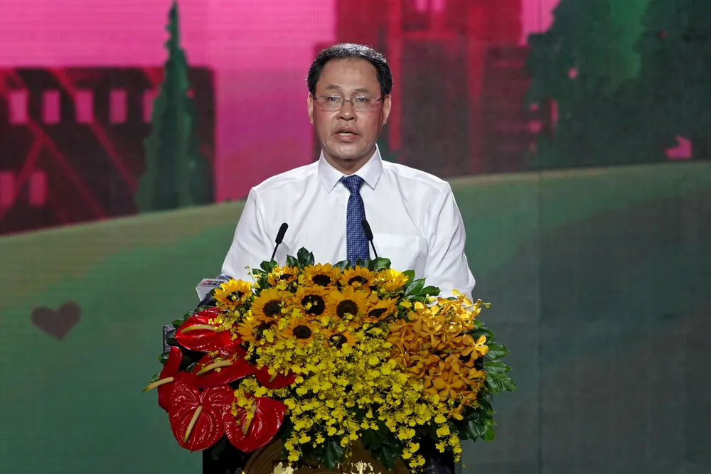 Phó Chủ tịch Thường trực UBMTTQ Việt Nam TPHCM Nguyễn Thành Trung phát biểu trong chương trình. Ảnh: THÚY BÌNH Nguyen Thanh Trung Pho CT TT UBMTTQVN TPHCM.JPG