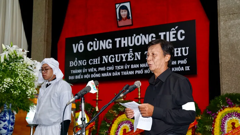 Lễ truy điệu và di quan Phó Chủ tịch UBND TPHCM Nguyễn Thị Thu ảnh 4