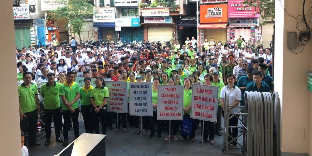 Cùng bảo vệ môi trường để quảng bá hình ảnh đẹp đến bạn bè quốc tế ảnh 1