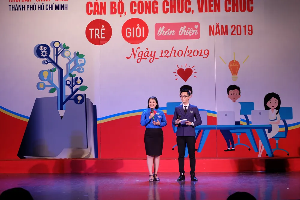 Tuyên dương 90 cán bộ công chức, viên chức trẻ điển hình ảnh 1