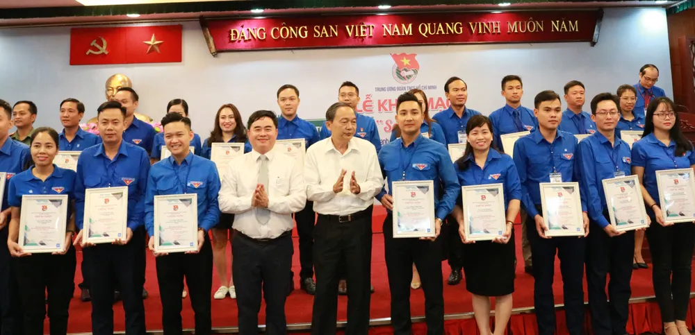 Khai mạc liên hoan báo cáo viên toàn quốc lần 2 năm 2019 ảnh 1 Khai mạc liên hoan báo cáo viên toàn quốc lần 2 năm 2019 ảnh 1