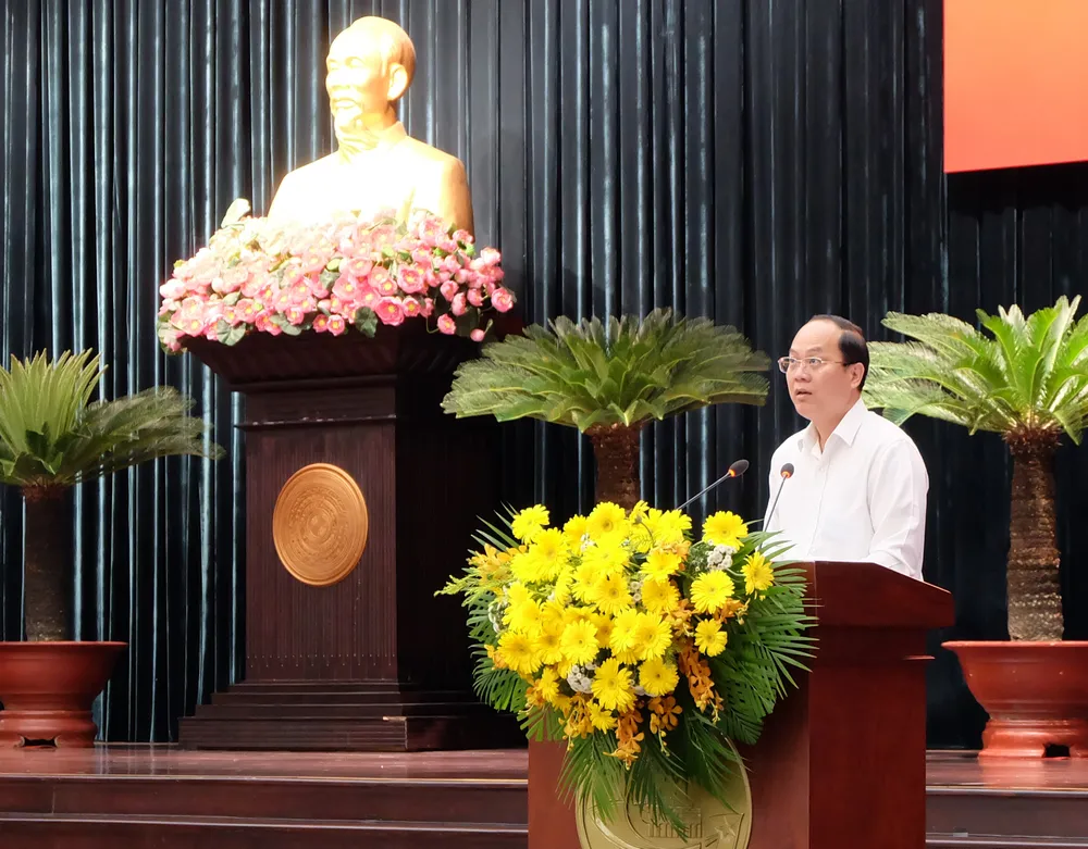 Công tác dân vận đóng góp không nhỏ vào sự phát triển chung của TPHCM ảnh 2 Công tác dân vận đóng góp không nhỏ vào sự phát triển chung của TPHCM ảnh 2