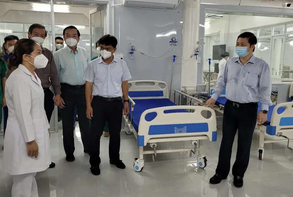 Quận 5 đưa bệnh viện thu dung điều trị Covid-19 với 120 giường bệnh vào hoạt động ảnh 2 Quận 5 đưa bệnh viện thu dung điều trị Covid-19 với 120 giường bệnh vào hoạt động ảnh 2