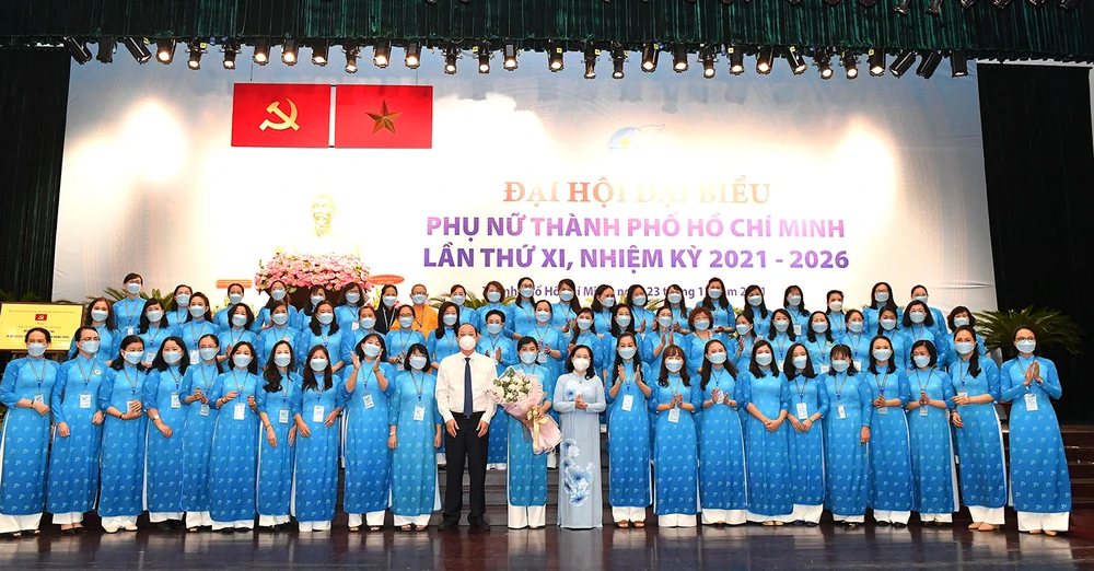 Đồng chí Nguyễn Trần Phượng Trân tiếp tục làm Chủ tịch Hội LHPN TPHCM nhiệm kỳ 2021-2026 ảnh 1 Đồng chí Nguyễn Trần Phượng Trân tiếp tục làm Chủ tịch Hội LHPN TPHCM nhiệm kỳ 2021-2026 ảnh 1