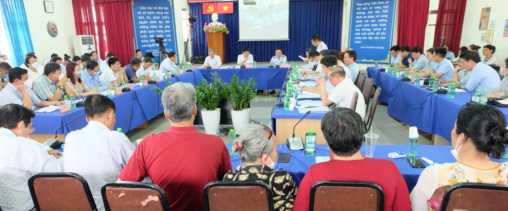 Thanh tra Chính phủ đối thoại với người dân liên quan đến Khu đô thị mới Thủ Thiêm ảnh 1 Thanh tra Chính phủ đối thoại với người dân liên quan đến Khu đô thị mới Thủ Thiêm ảnh 1