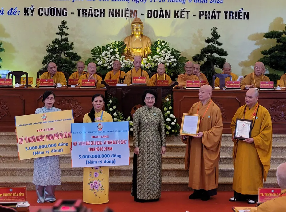 Hòa thượng Thích Lệ Trang làm Trưởng Ban Trị sự Giáo hội Phật giáo Việt Nam TPHCM ảnh 9 Hòa thượng Thích Lệ Trang làm Trưởng Ban Trị sự Giáo hội Phật giáo Việt Nam TPHCM ảnh 9