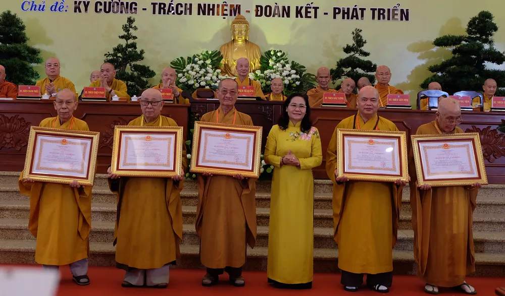Hòa thượng Thích Lệ Trang làm Trưởng Ban Trị sự Giáo hội Phật giáo Việt Nam TPHCM ảnh 7 Hòa thượng Thích Lệ Trang làm Trưởng Ban Trị sự Giáo hội Phật giáo Việt Nam TPHCM ảnh 7