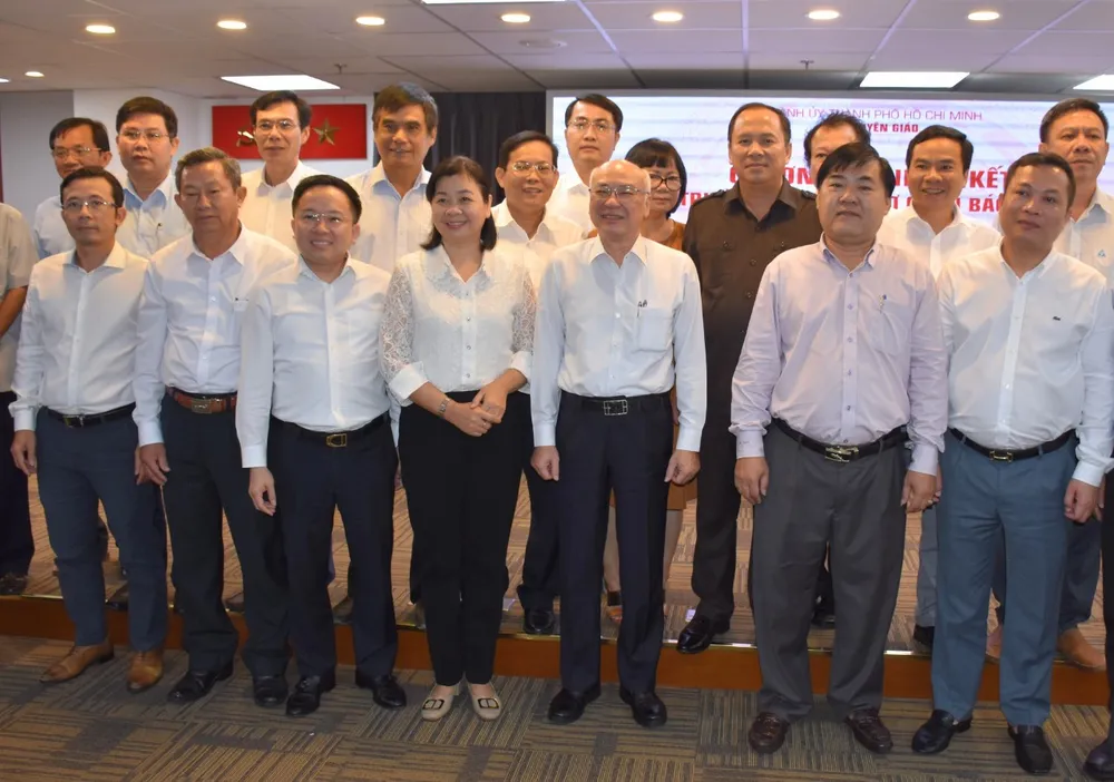 TPHCM ký kết phối hợp truyền thông với 21 cơ quan báo chí ảnh 3