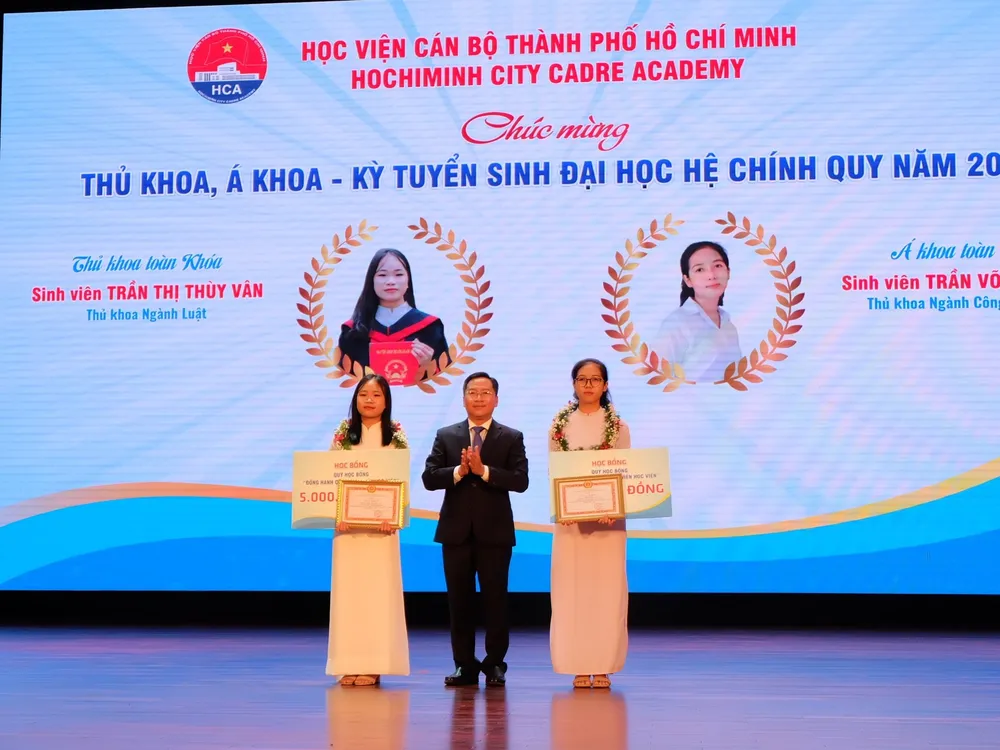 Năm học 2022-2023, Học viện Cán bộ TPHCM có thêm 520 sinh viên đại học chính quy ảnh 2