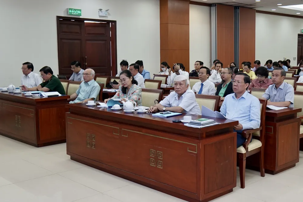 Lãnh đạo TPHCM tham dự hội nghị. Ảnh: HOÀNG HÙNG Lãnh đạo TPHCM tham dự hội nghị. Ảnh: HOÀNG HÙNG