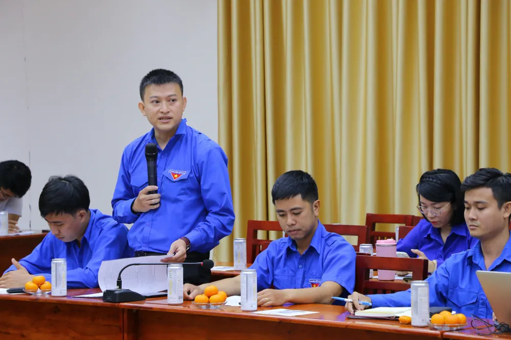 Đoàn viên, thanh niên góp ý tại hội nghị Đoàn viên, thanh niên góp ý tại hội nghị