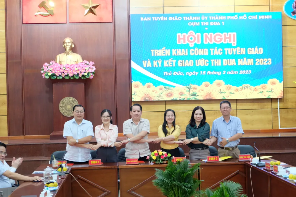 Các đơn vị thuộc Cụm thi đua 1 Ban Tuyên giáo Thành ủy TPHCM ký kết giao ước thi đua năm 2023 Các đơn vị thuộc Cụm thi đua 1 Ban Tuyên giáo Thành ủy TPHCM ký kết giao ước thi đua năm 2023