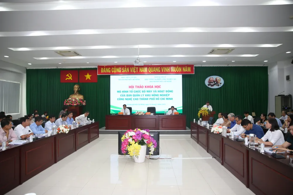 Quang cảnh hội thảo Quang cảnh hội thảo