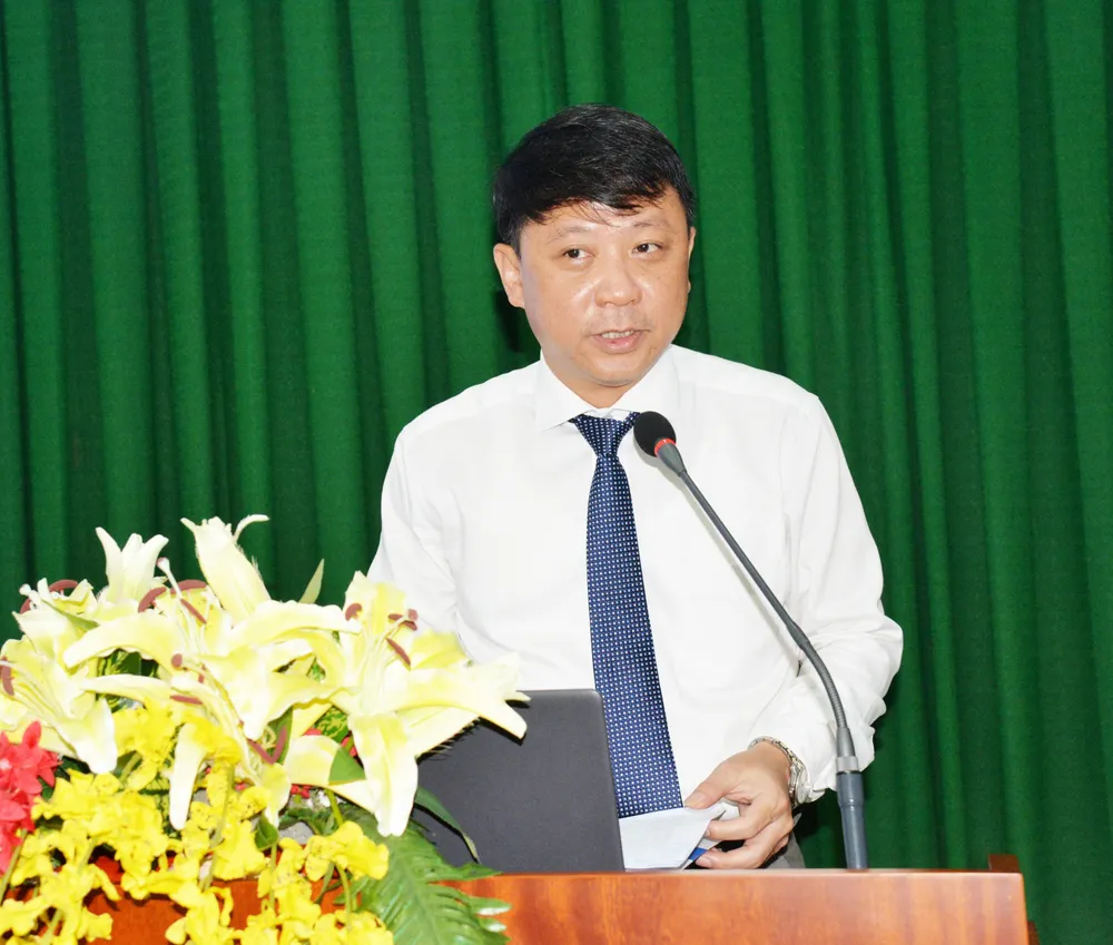 PGS-TS Nguyễn Ngọc Hà, Phó Tổng Biên Tập Tạp chí Cộng sản PGS-TS Nguyễn Ngọc Hà, Phó Tổng Biên Tập Tạp chí Cộng sản