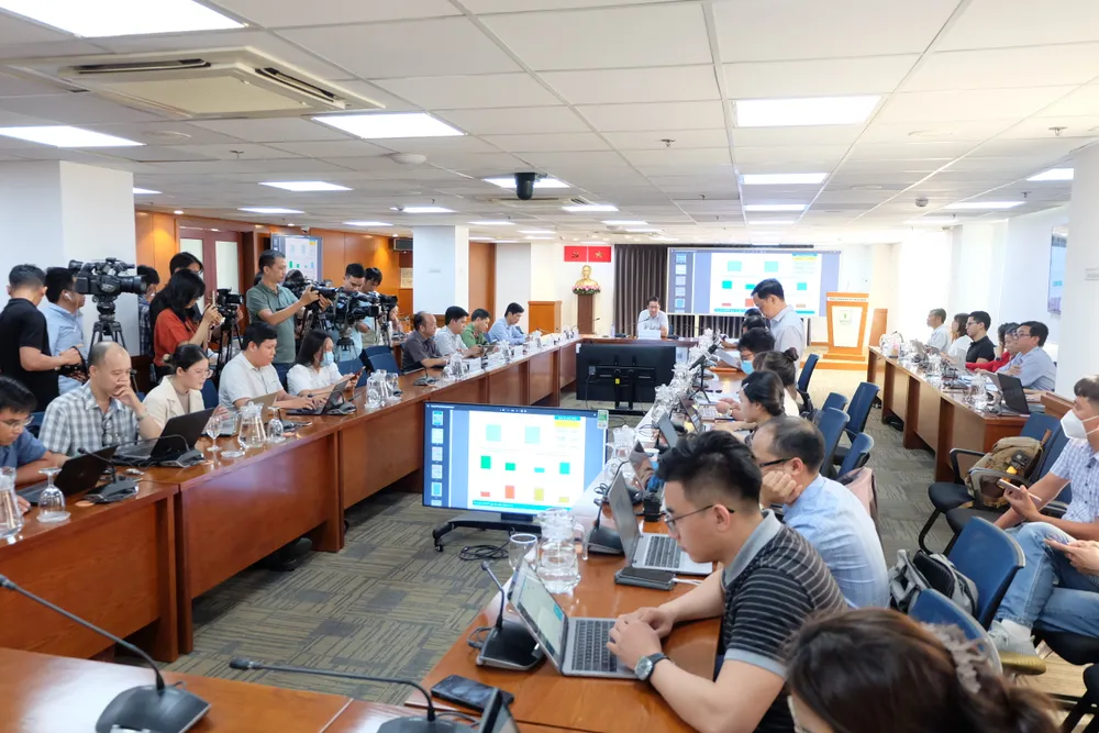 Quang cảnh buổi họp báo Quang cảnh buổi họp báo
