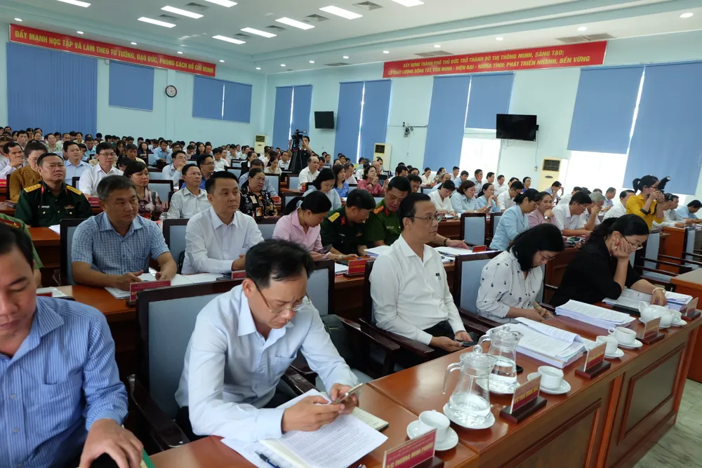 Các đại biểu tham dự hội nghị