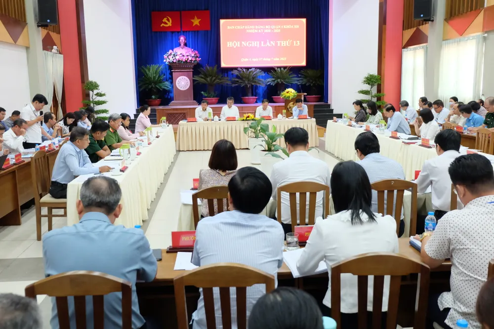 Quang cảnh hội nghị