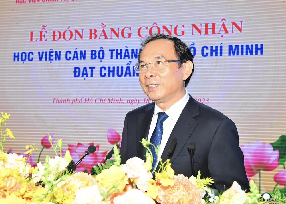 Bí thư Thành ủy TPHCM Nguyễn Văn Nên phát biểu tại buổi lễ. Ảnh: VIỆT DŨNG Bí thư Thành ủy TPHCM Nguyễn Văn Nên phát biểu tại buổi lễ. Ảnh: VIỆT DŨNG