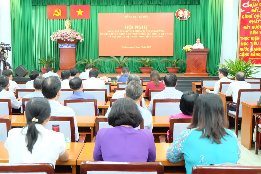 Quang cảnh hội nghị