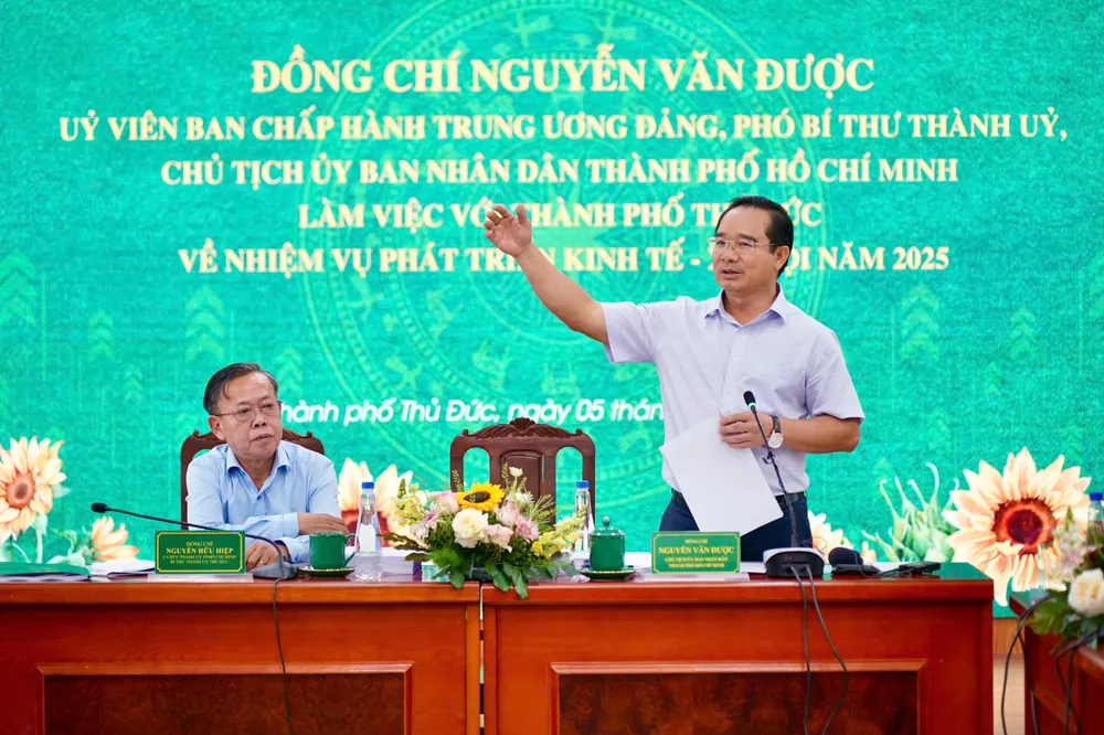 Chủ tịch UBND TPHCM Nguyễn Văn Được phát biểu kết luận buổi làm việc. Ảnh: HOÀNG HÙNG 9.jpg
