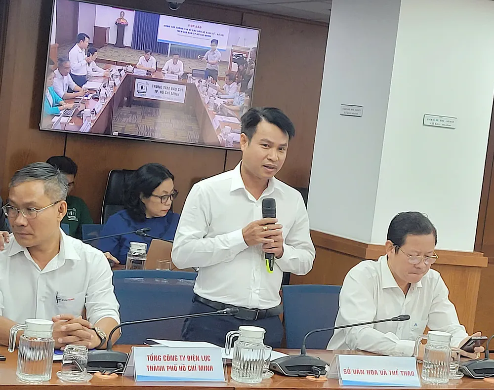 Ông Võ Hồ Hoàng Vũ, Chánh Văn phòng Sở VH-TT TPHCM thông tin về hoạt động lễ kỷ niệm 50 năm Ngày Giải phóng miền Nam, thống nhất đất nước. 3-4. 2.jpg