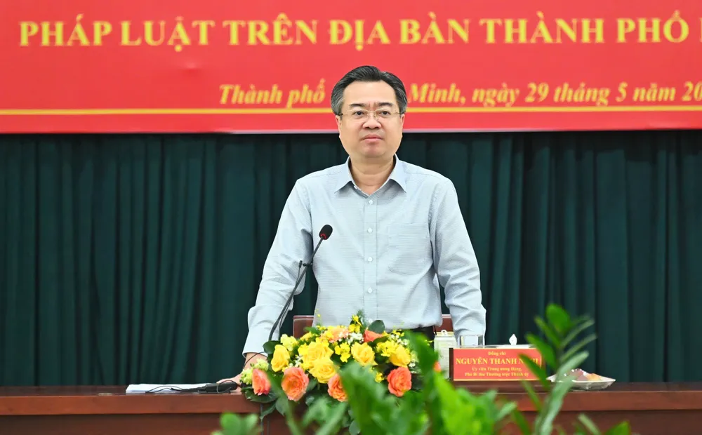 Phó Bí thư Thường trực Thành ủy TPHCM Nguyễn Thanh Nghị kết luận. Ảnh: VIỆT DŨNG 29-5. 8.jpg