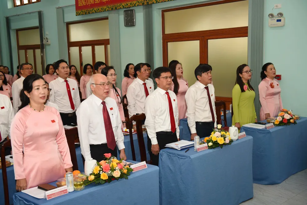 Các đại biểu dự đại hội 26-6. ĐH7.jpg