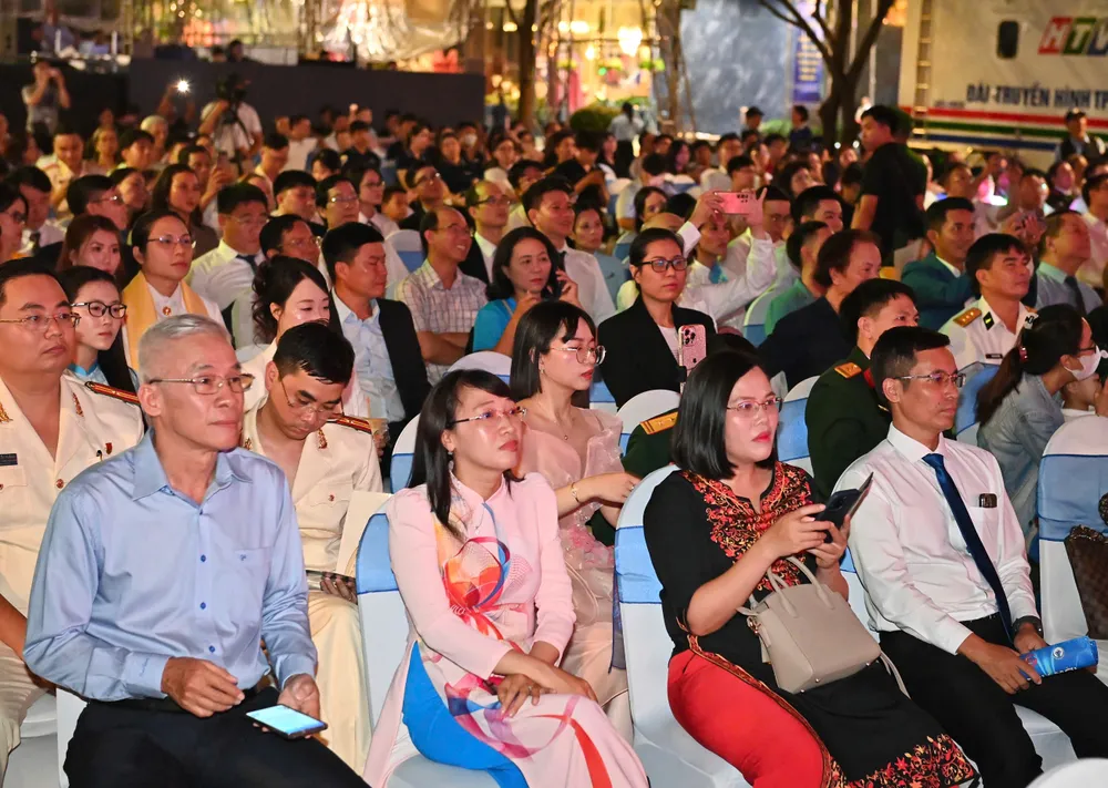 Delegates attending the award ceremony. Photo: VIET DUNG 1-7. GTST 6.jpg