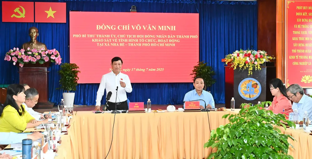 Working session scene. Photo VIET DUNG 17-7. 15.jpg