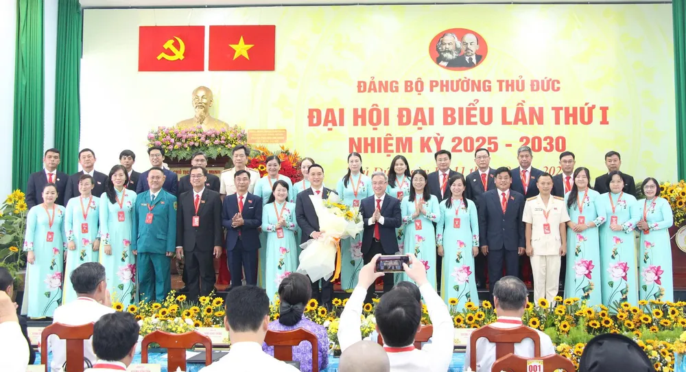 Ban Chấp hành Đảng bộ phường Thủ Đức nhiệm kỳ 2025-2030 ra mắt đại hội 11-8. Thủ Đức 1.jpg