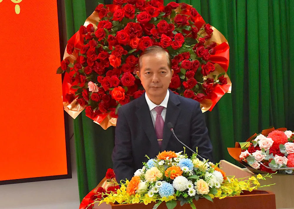 Tân Giám đốc Học viện Cán bộ TPHCM Nguyễn Văn Y phát biểu nhận nhiệm vụ 15-8. HVCB 4.jpg