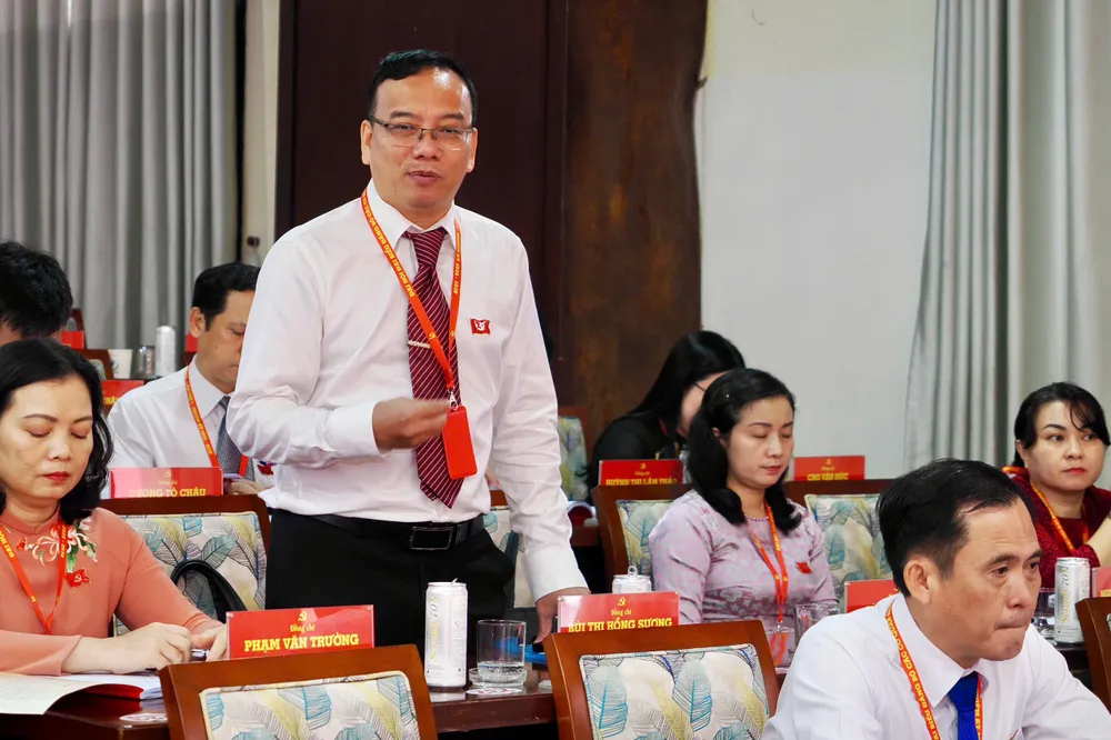 Đại hội Đảng bộ các cơ quan Đảng TPHCM: Đề xuất nhiệm vụ, giải pháp để lãnh đạo thực hiện tốt nhiệm vụ chính trị ảnh 21 Đại hội Đảng bộ các cơ quan Đảng TPHCM: Đề xuất nhiệm vụ, giải pháp để lãnh đạo thực hiện tốt nhiệm vụ chính trị ảnh 21
