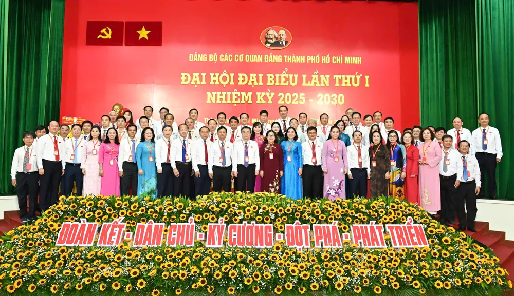 Các đại biểu dự đại hội. Ảnh: VIỆT DŨNG 65.jpg