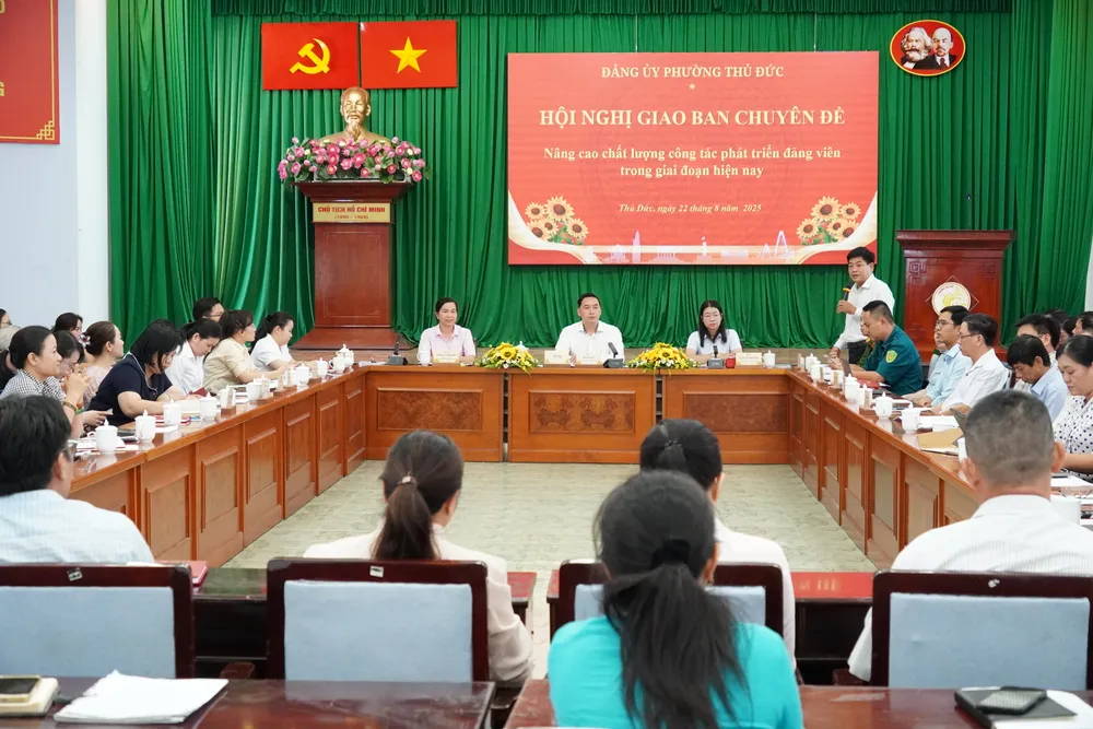 Quang cảnh hội nghị c.JPG