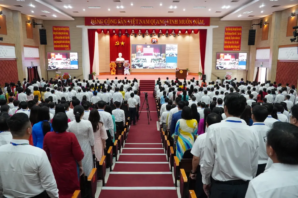 Các đại biểu và học viên dự lễ khai giảng tại điểm cầu Học viện Chính trị khu vực II 6HH06629.JPG
