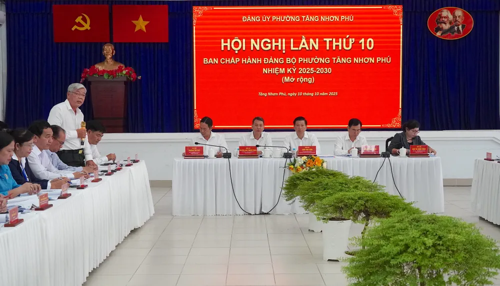 Hội nghị Ban Chấp hành Đảng bộ phường Tăng Nhơn Phú 6HH09634.JPG