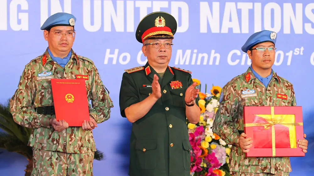 Bệnh viện dã chiến cấp 2.1 xuất quân lên đường tới Nam Sudan ảnh 1