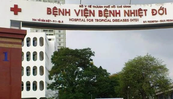 Bệnh viện Bệnh Nhiệt đới đang điều trị cho bệnh nhân 